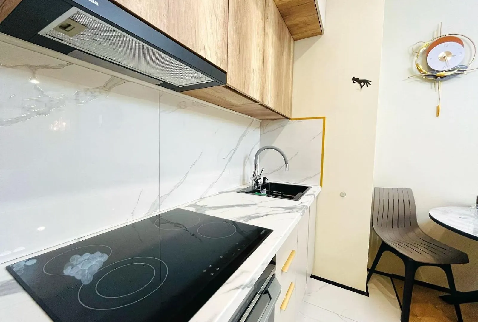 Auezov City 1-Room Apartments Almaty