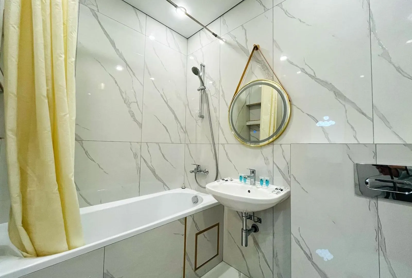 Auezov City 1-Room Apartments Almaty