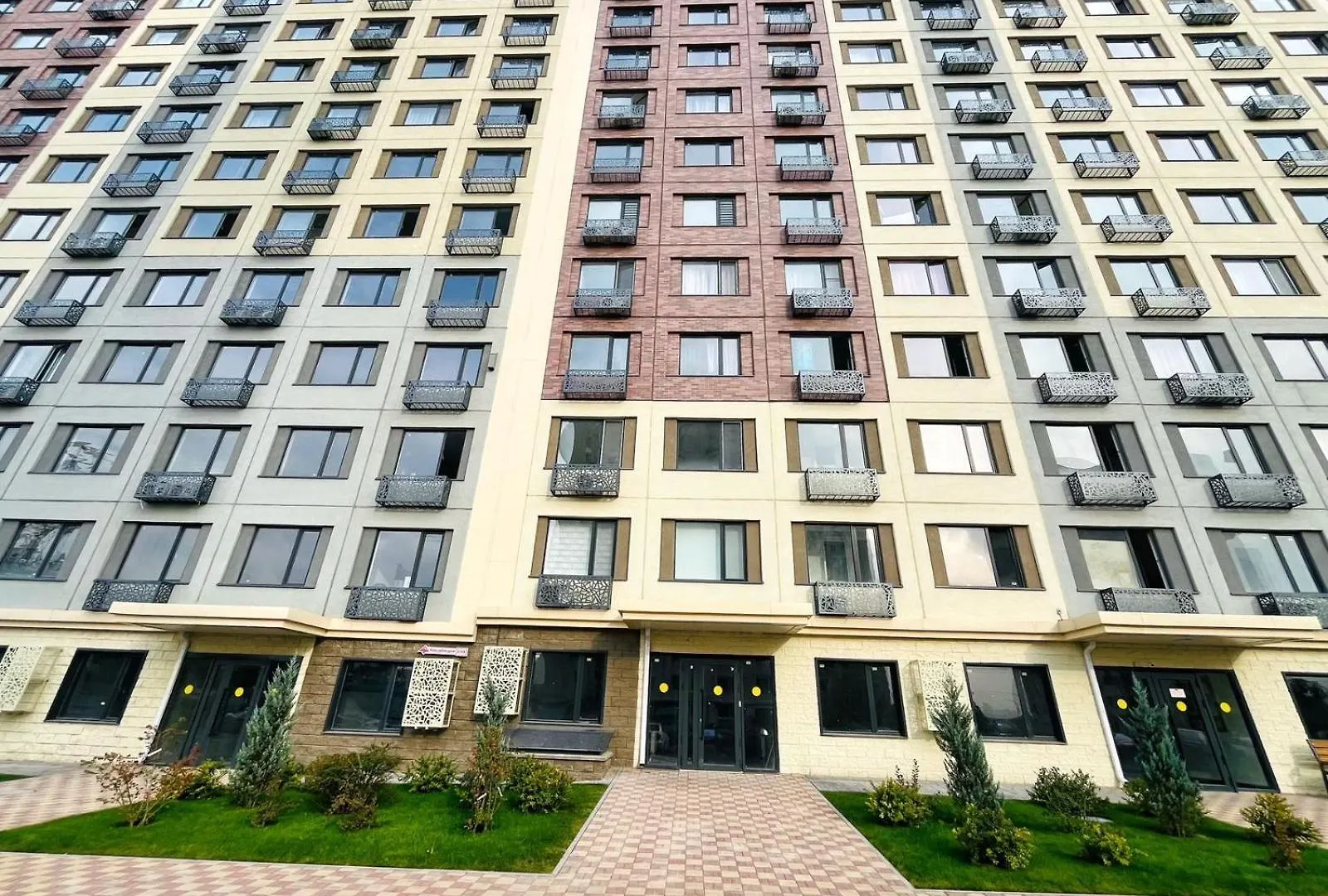 Auezov City 1-Room Apartments Almaty