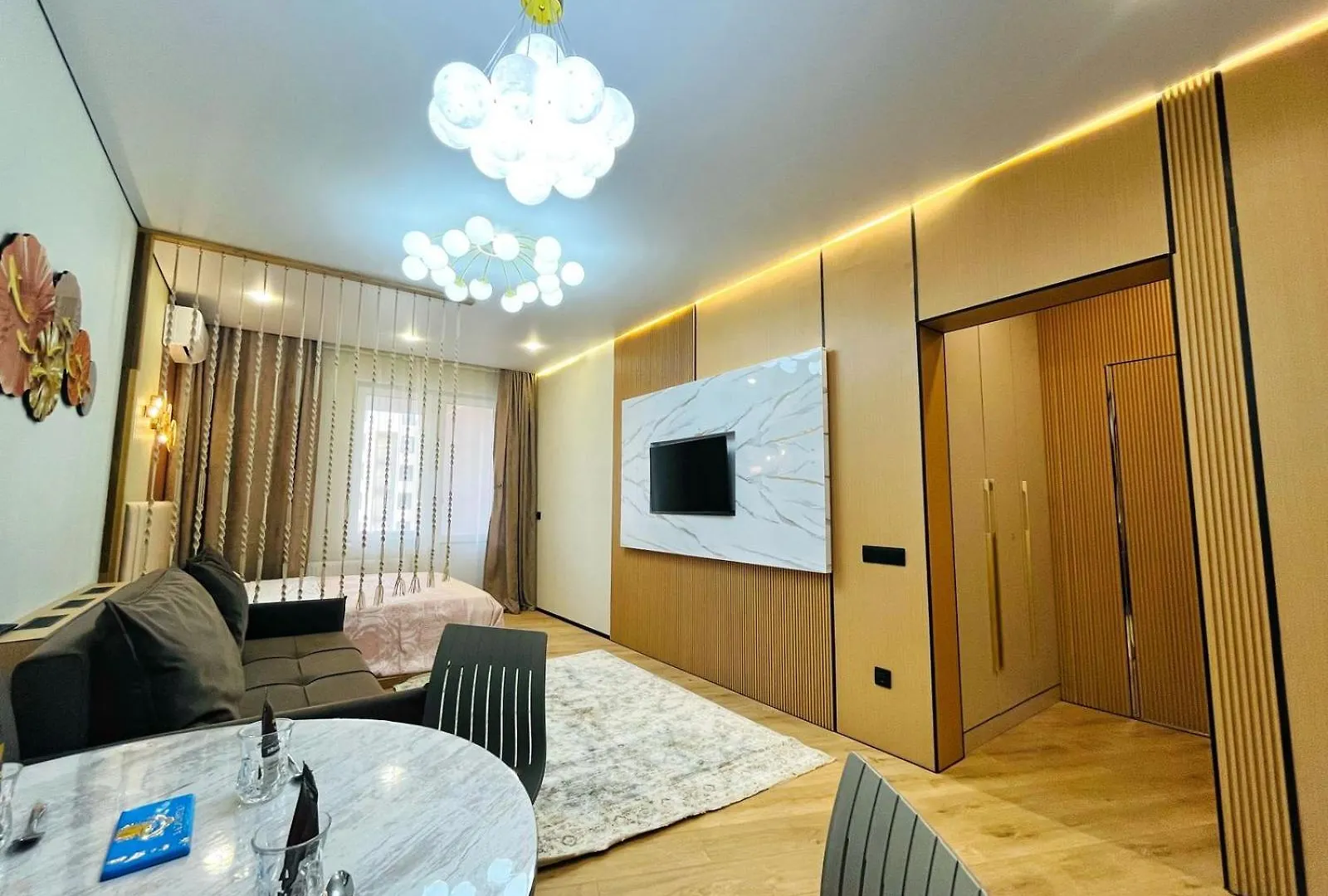 Auezov City 1-Room Apartments Almaty